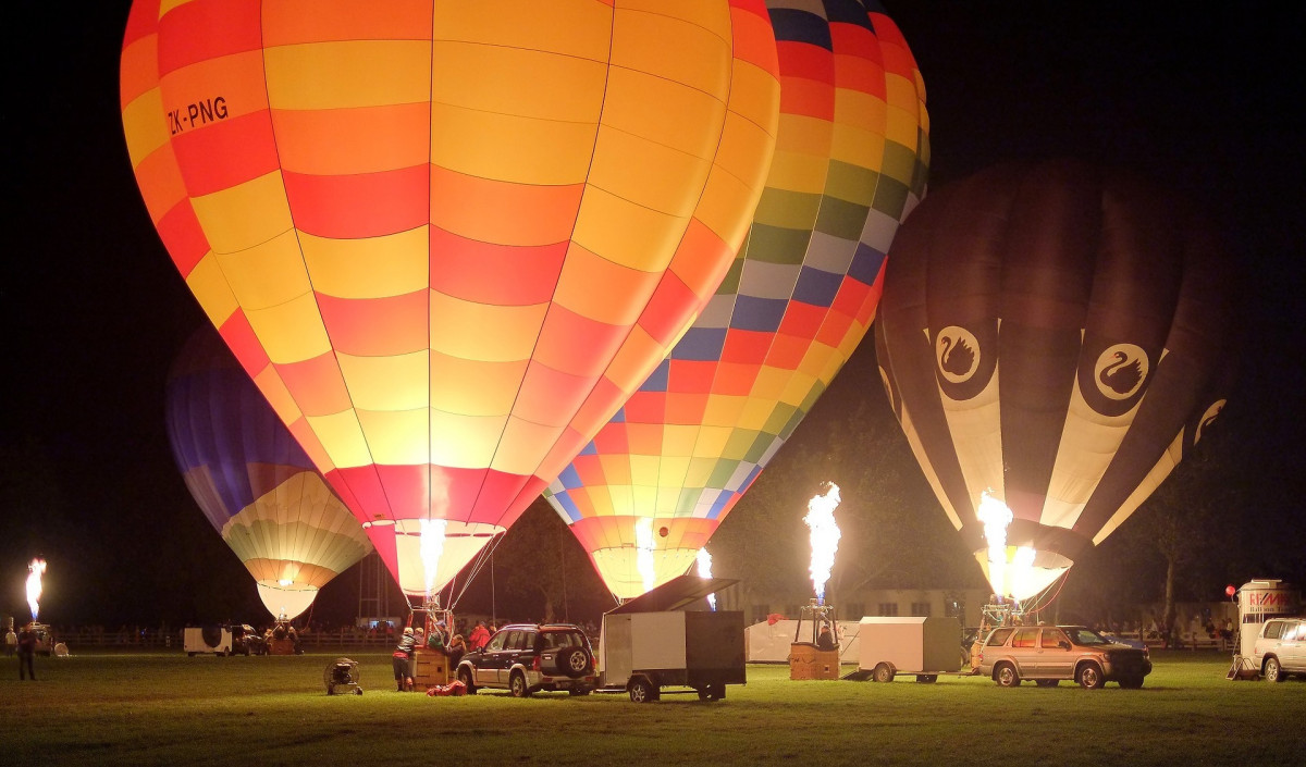 hot air balloons 906305 1920